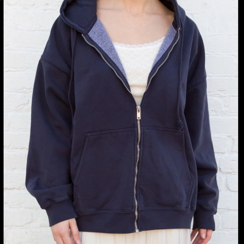 Super cute navy oversized brandy zip up hoodie